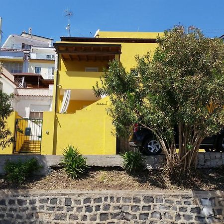 Yellowhouse Cala Gonone Exteriör bild