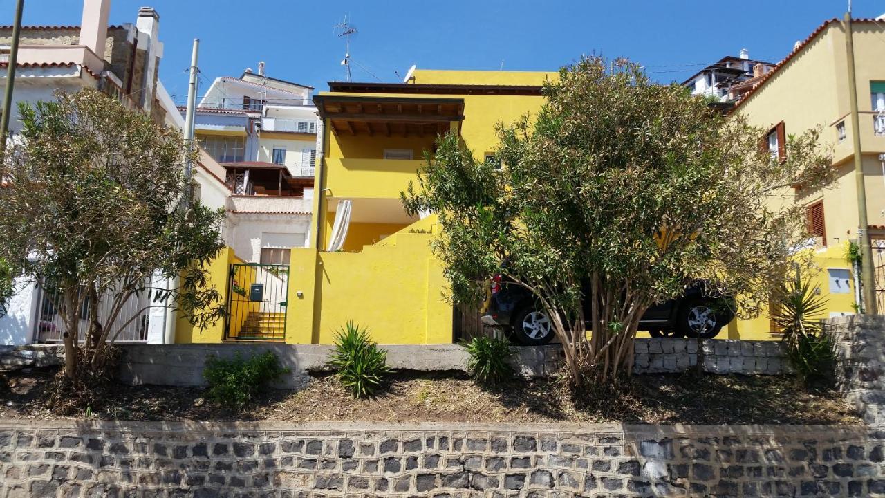 Yellowhouse Cala Gonone Exteriör bild